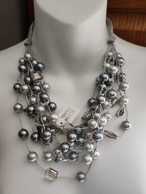 NWT Gardenia Multi-Strand Silver & Gray Glass Pearl Statement Necklace